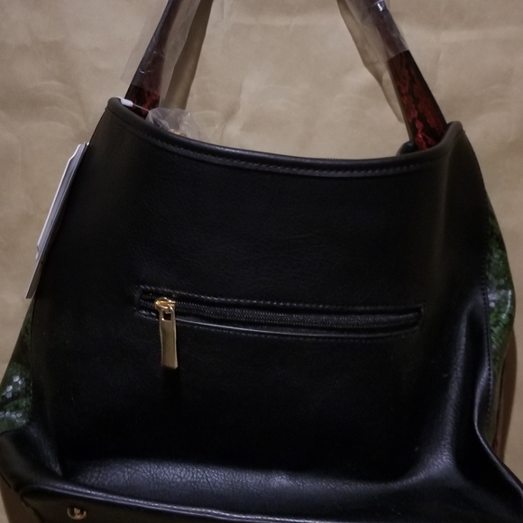 NWT Handbag Republic Classic Queen Bee Shoulder Bag - Picture 3 of 4